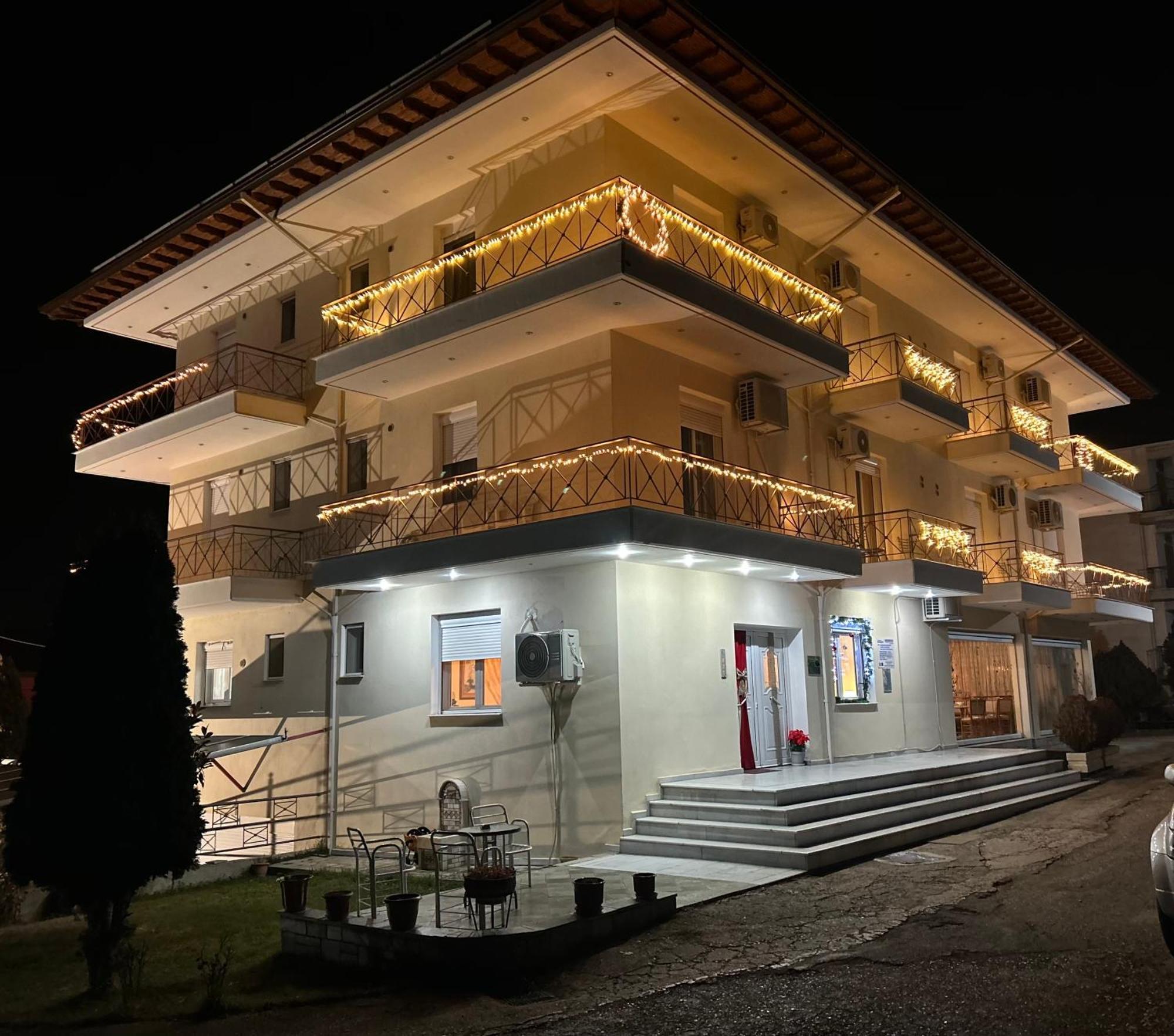 Elanthi Hostel Kastoria Exterior photo