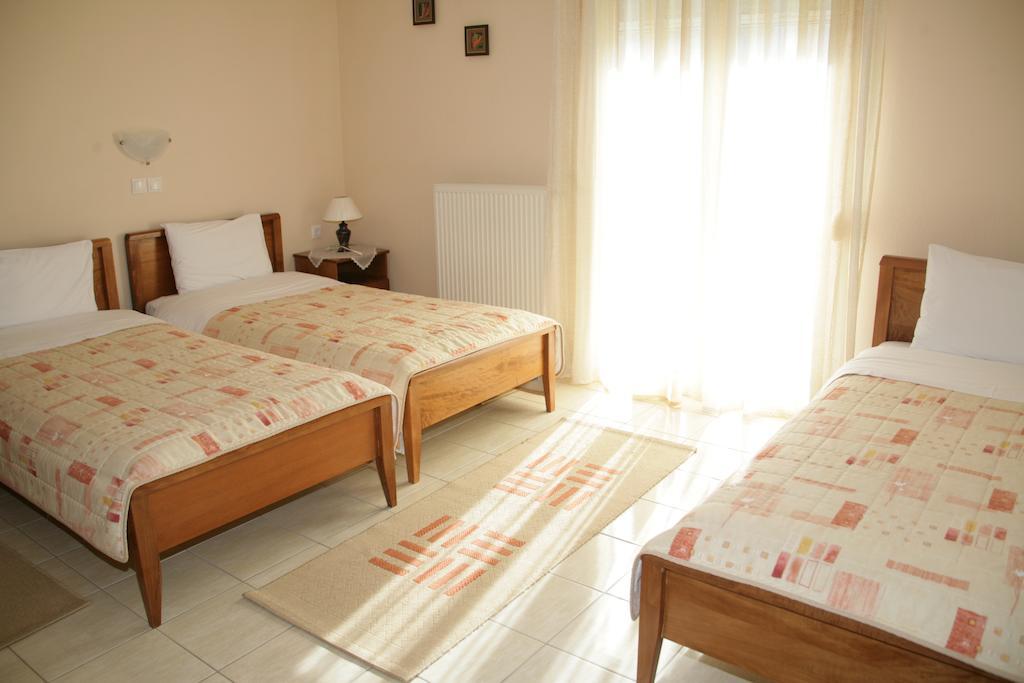 Elanthi Hostel Kastoria Room photo